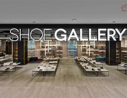 Thiết kế nội thất shop giầy dép đẹp - hiện đại tại Q1